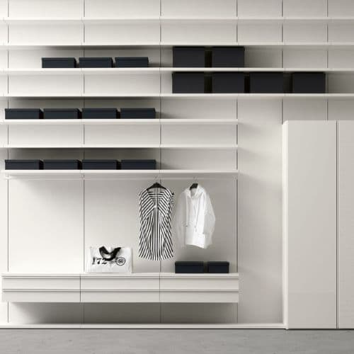 How to Modernise Old BuiltIn Wardrobes? 8 Tips from Our Team
